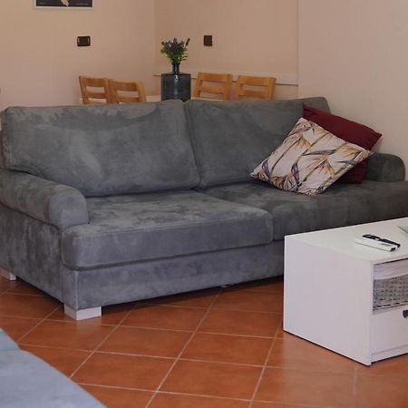 Stylish Apartment Near Tirana Center Экстерьер фото